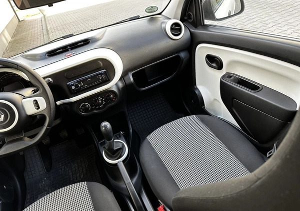 Renault Twingo cena 19950 przebieg: 112000, rok produkcji 2016 z Szczecin małe 781